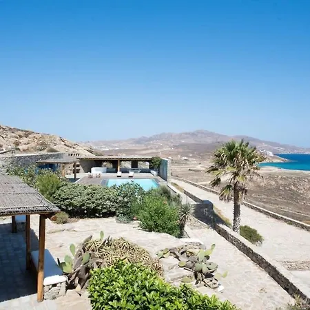 Villa With Sea View Villa *